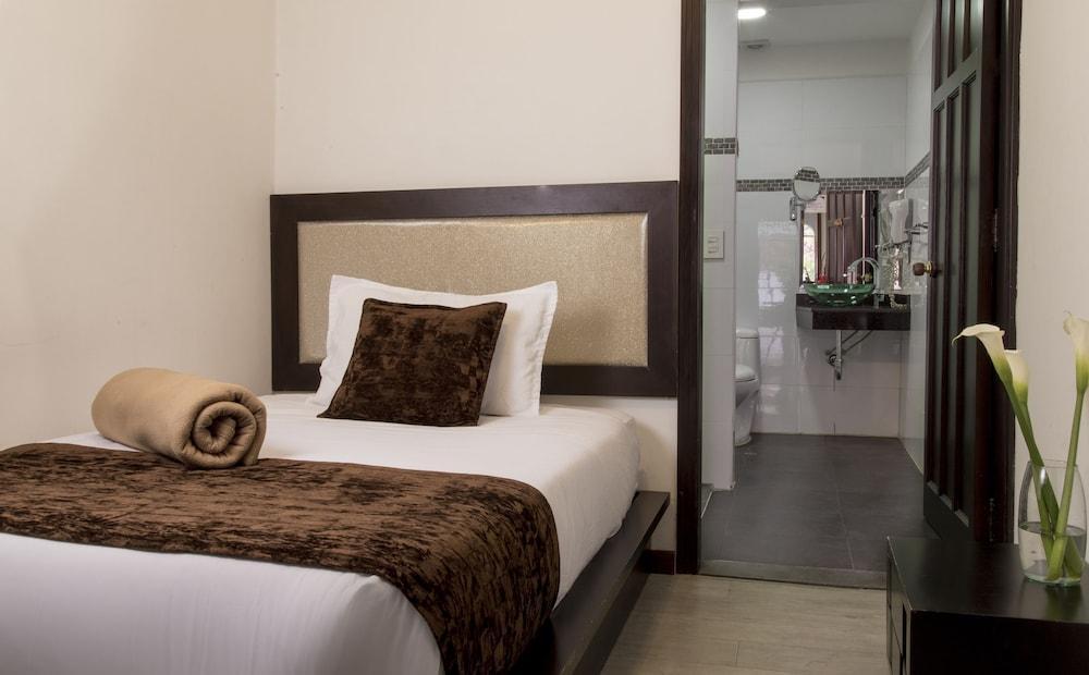 Ayenda 1076 Eco Boutique Bogota Hotel Екстериор снимка