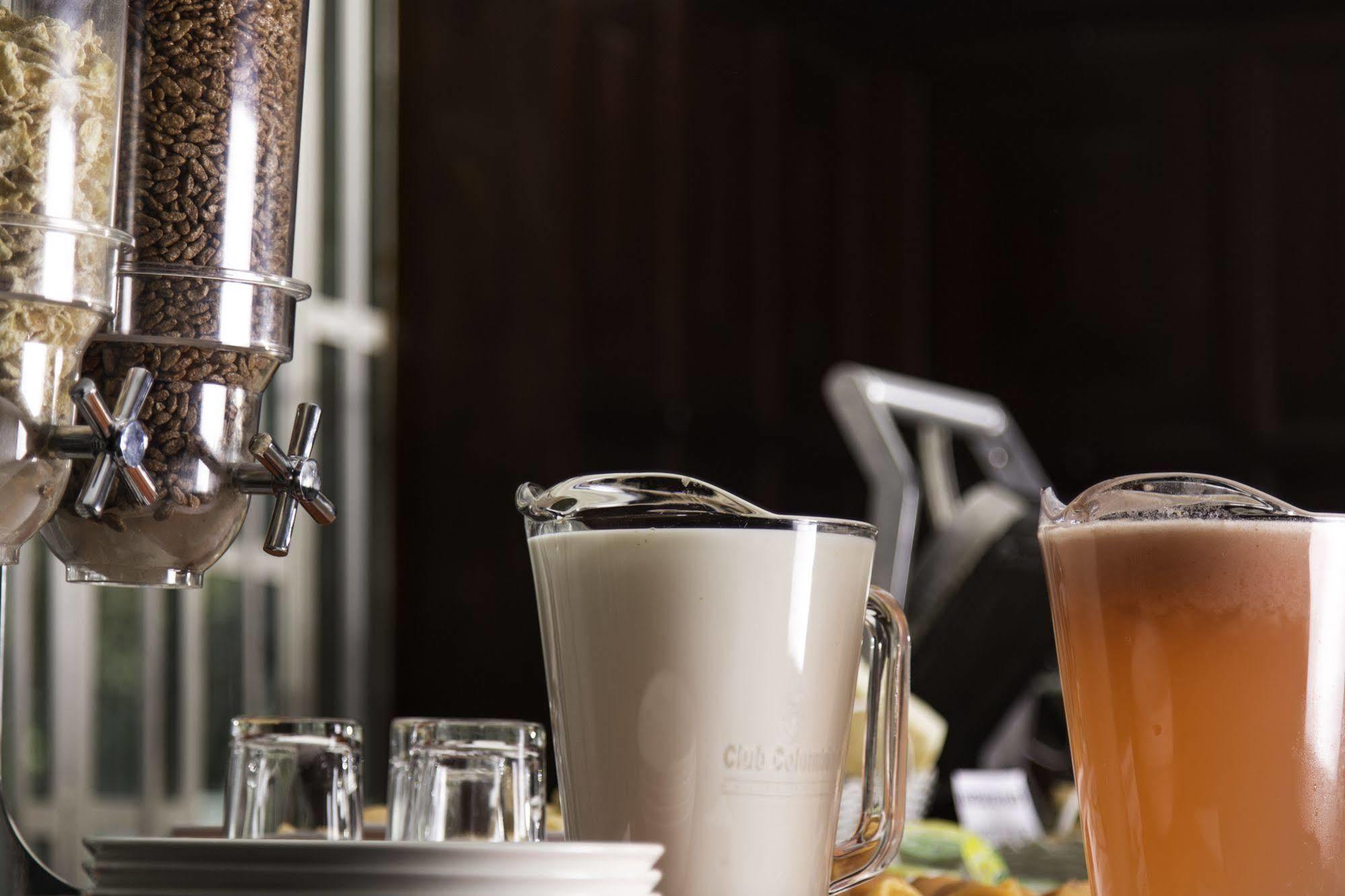 Ayenda 1076 Eco Boutique Bogota Hotel Екстериор снимка